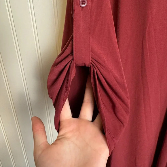 Torrid red lace back 3/4 sleeve blouse size 3X E10 - Picture 3 of 6